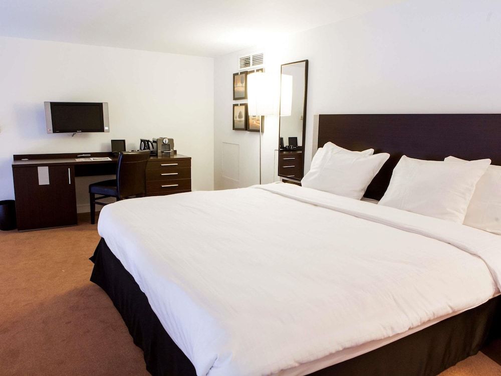 Mercure Brussels Centre Rogier 3
