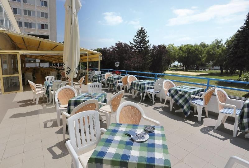 Hotel Marina 3