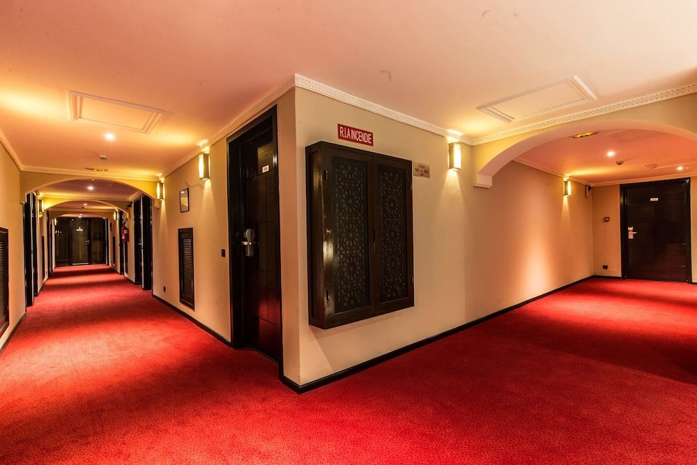 Almas Hotel 2