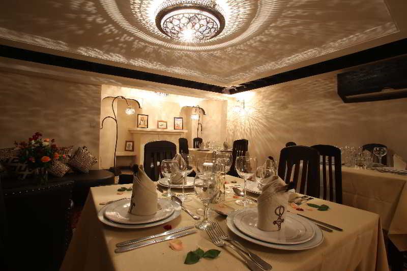 Riad La Croix Berbere De Luxe 2