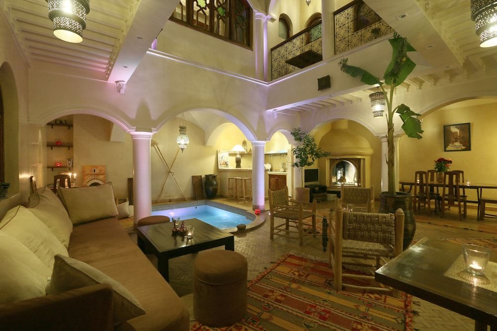Riad l'Emir 1
