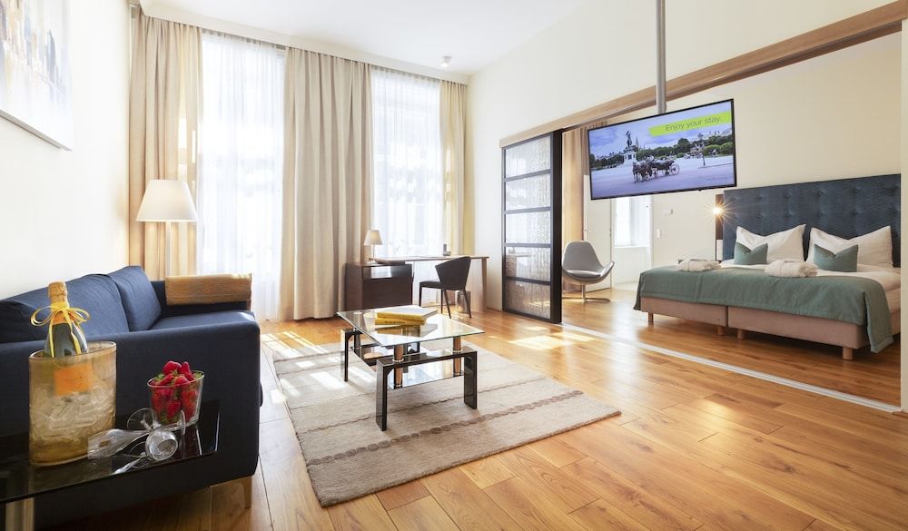 HiLight Suites Hotel 1