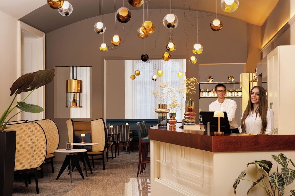 HiLight Suites Hotel 3