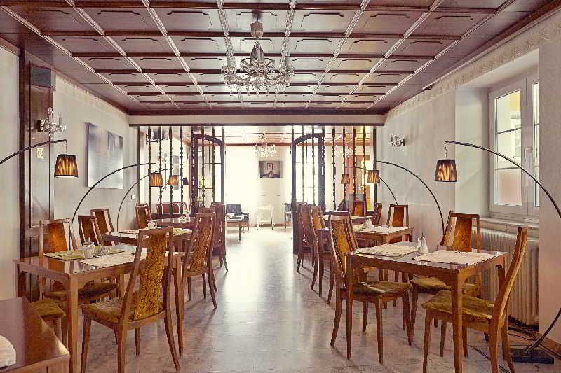 Am Brillantengrund 2