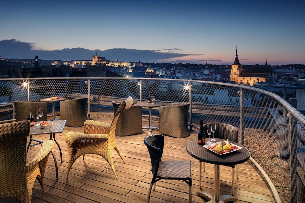 Metropol Design Hotel Old Town 1