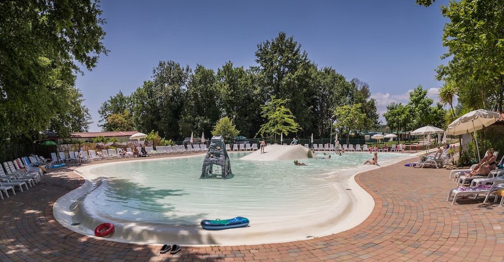 hu I Pini village -1 estrelas em Fiano Romano