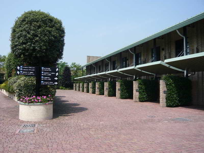 BandB HOTELS HOTEL PRESTIGE ORNAGO 3