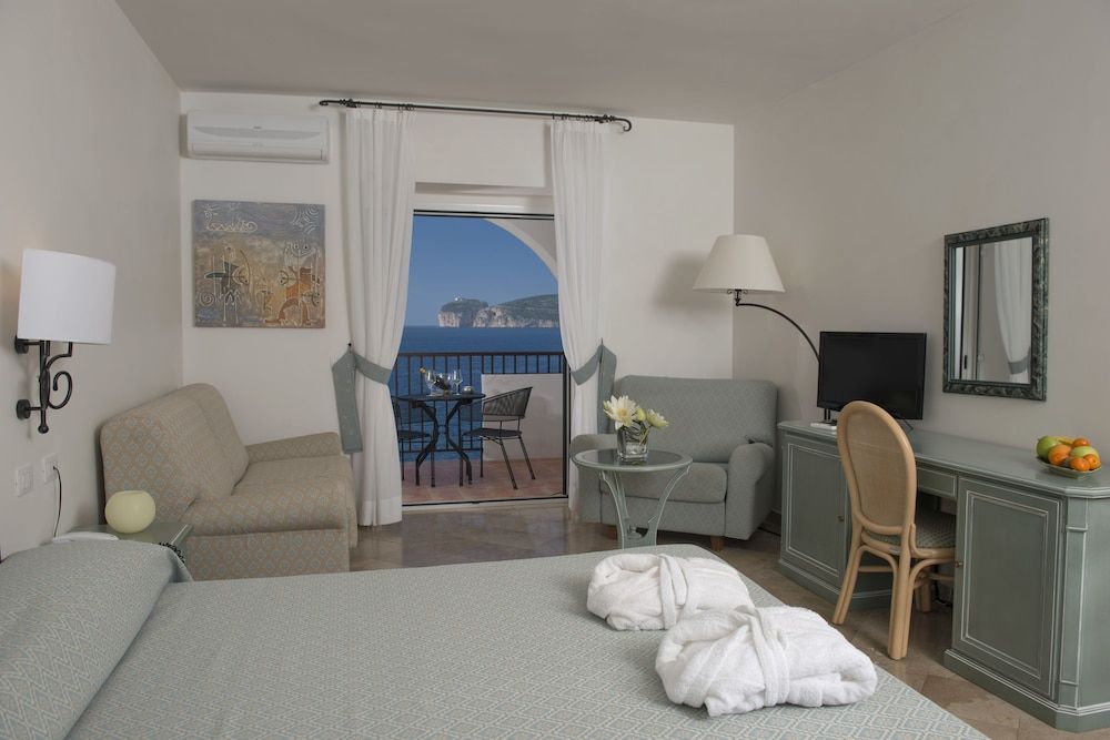El Faro Hotel & Spa 3