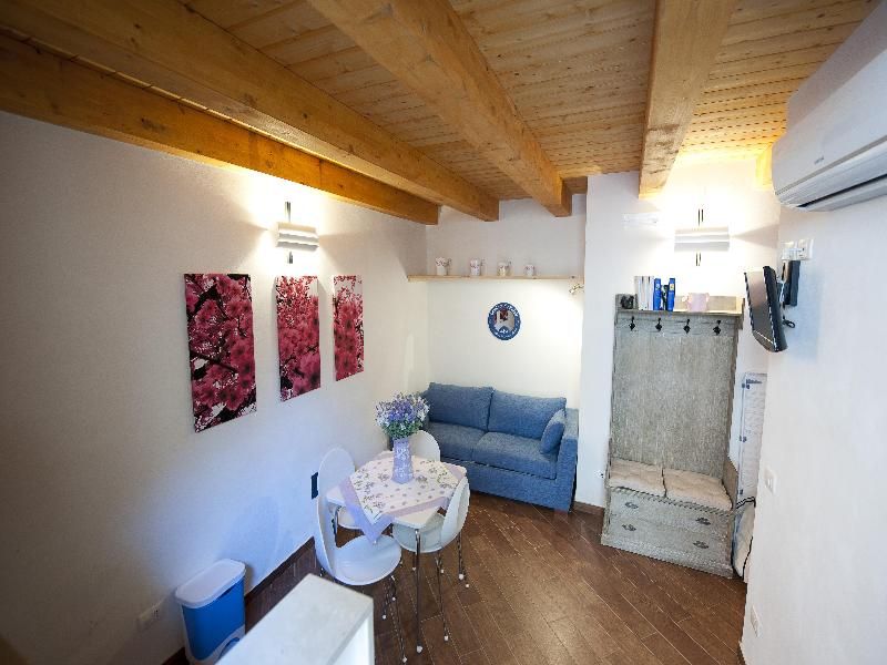 Le Case Dello Zodiaco 1