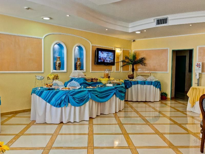 Hotel La Perla 4 estrelas em Castel Volturno