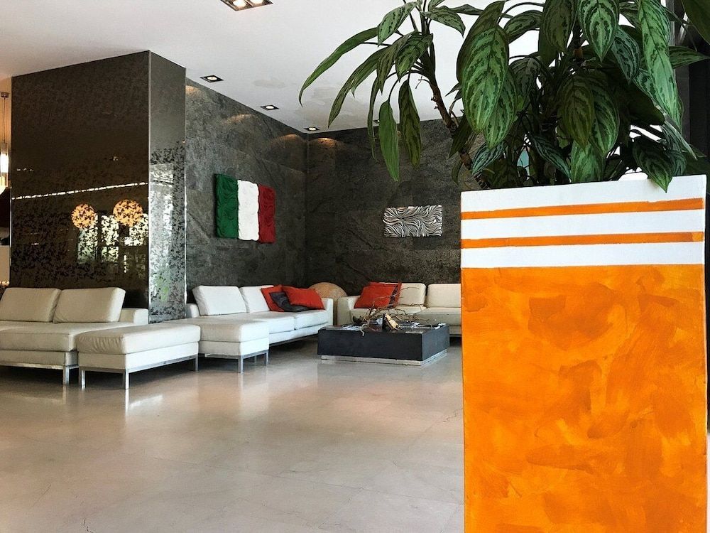 Smy Bologna Centrale 3