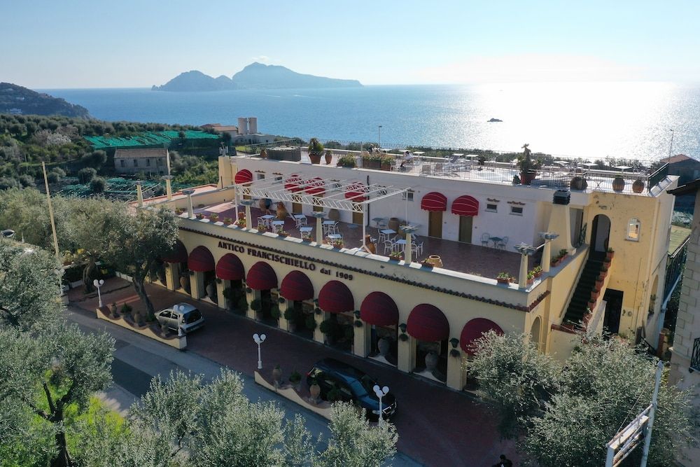 Hotel Villa Pina Antico Francischiello 3 étoiles à Massa Lubrense