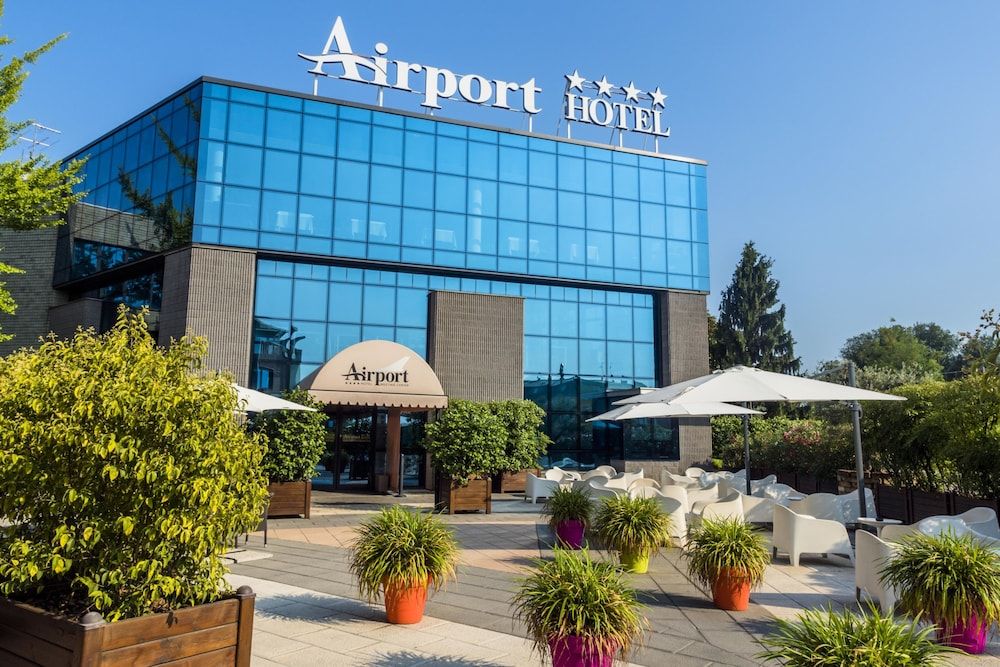 Airport Hotel 1