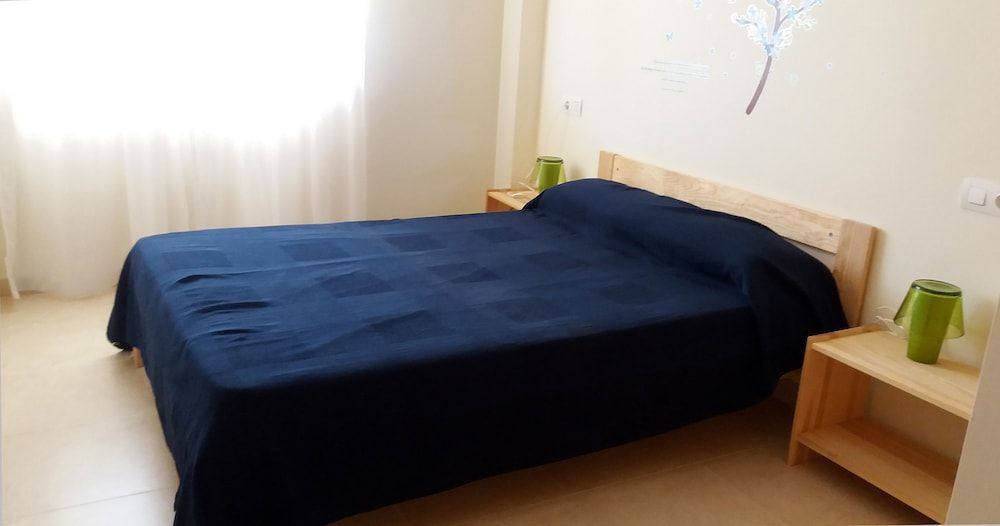 Apartamentos Los Almendros 3000 3