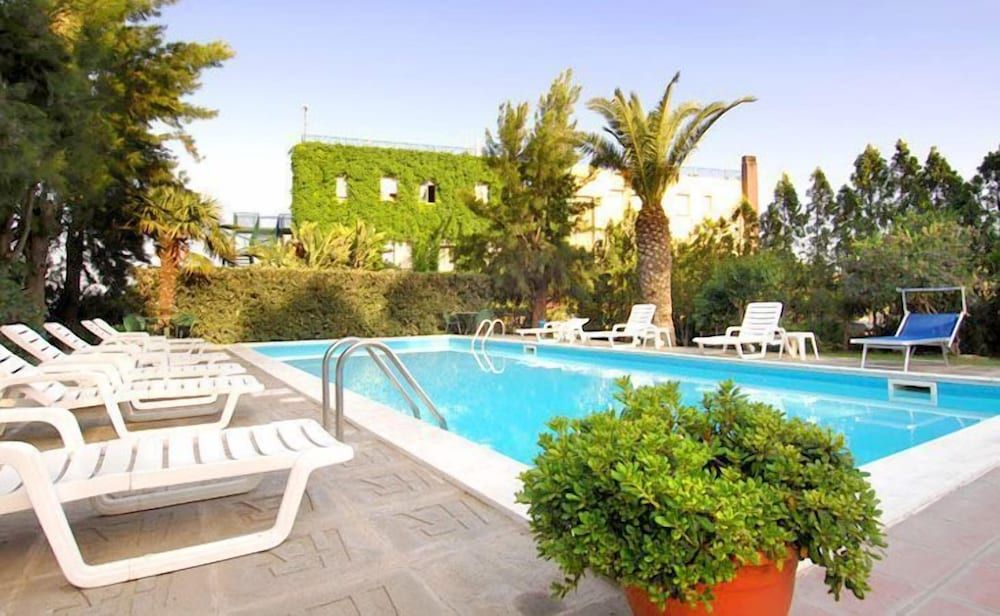 Hotel Eden Riviera 3 estrelas em Acitrezza