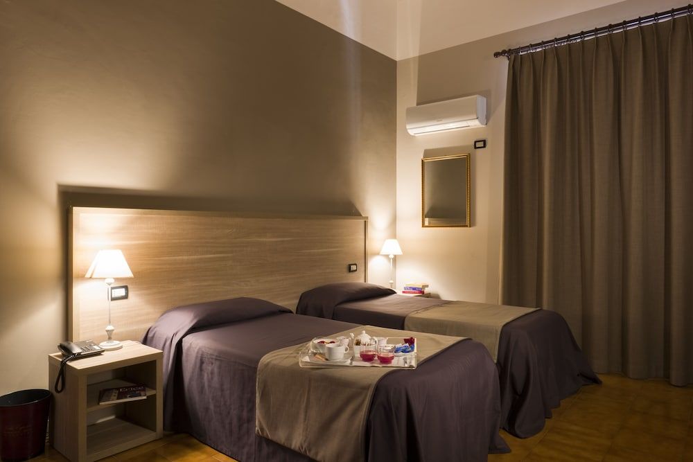 Hotel Villa Esperia 3