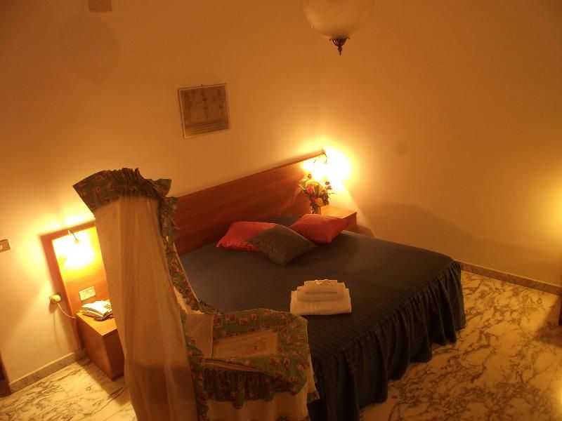 Mosaici da Battiato Hotel 3