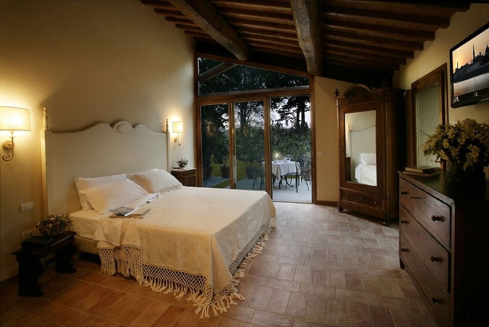 Borgo san Benedetto 2