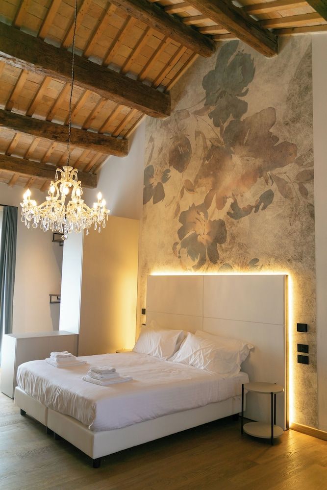 Relais Villa Roncuzzi 3