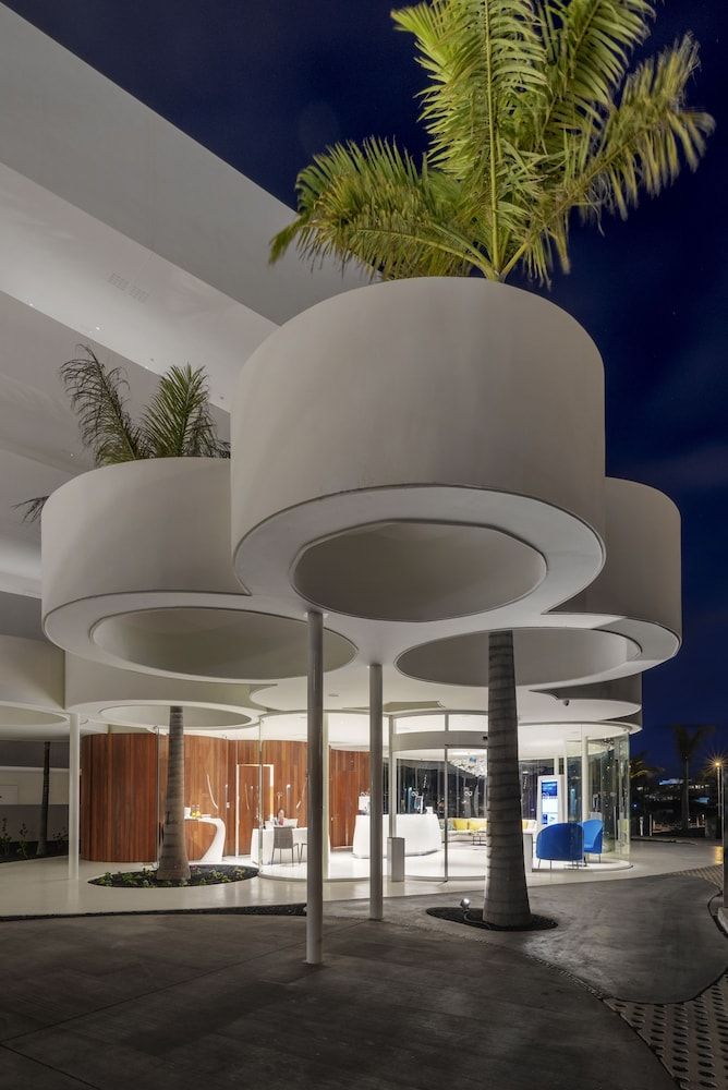 Royal Hideaway Corales Beach, part of Barceló Hotel Group - Adults Only 1