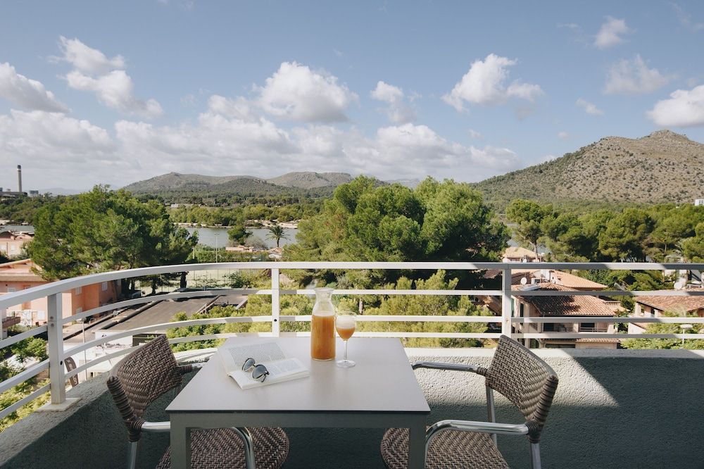 Hotel Ivory Playa Sports & Spa 1