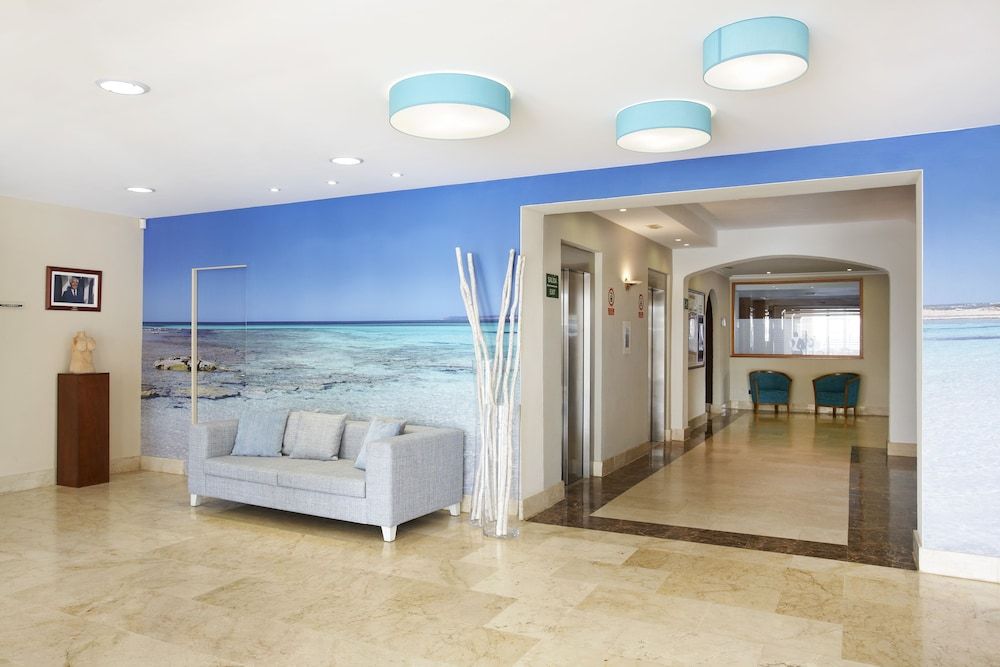 Universal Hotel Marqués 2