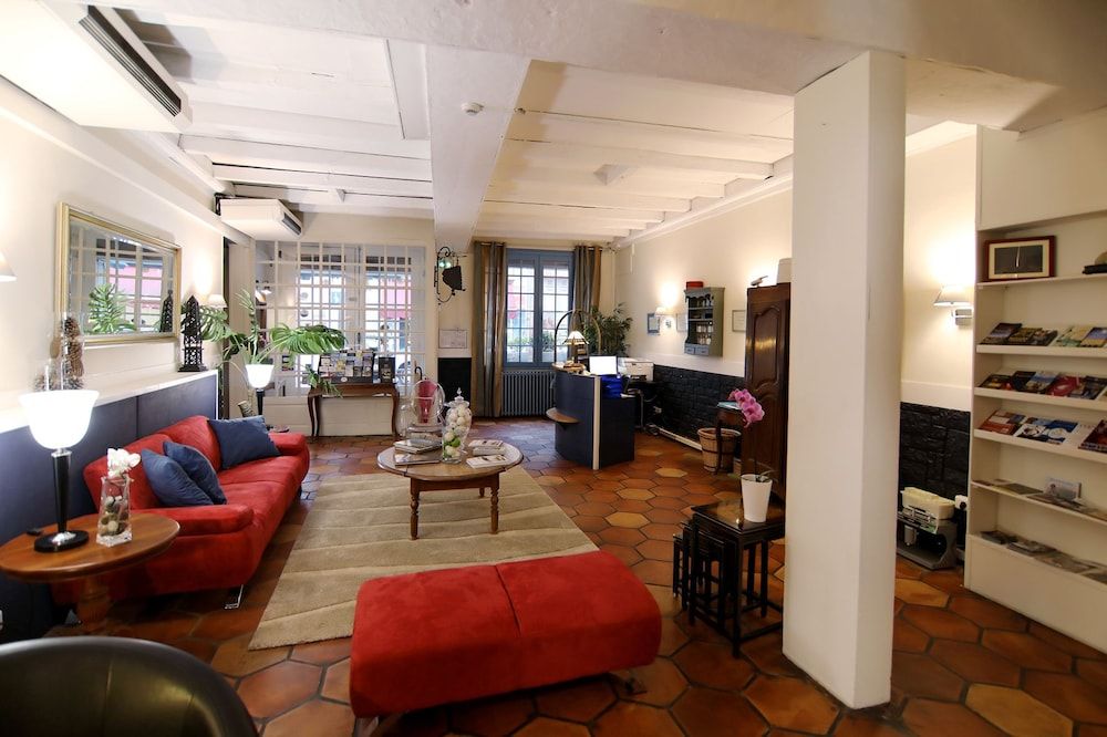 Hotel Les Pasteliers 2