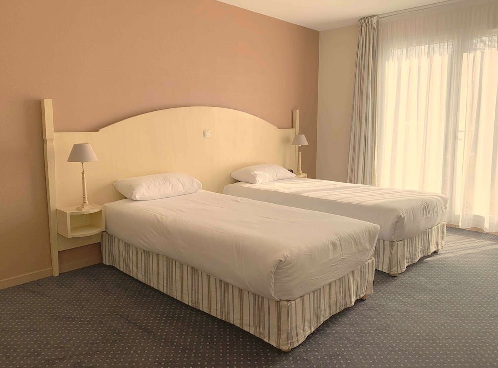 Best Western Golf D'albon 3