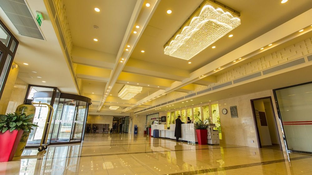 Huatian Chinagora Hotel 2