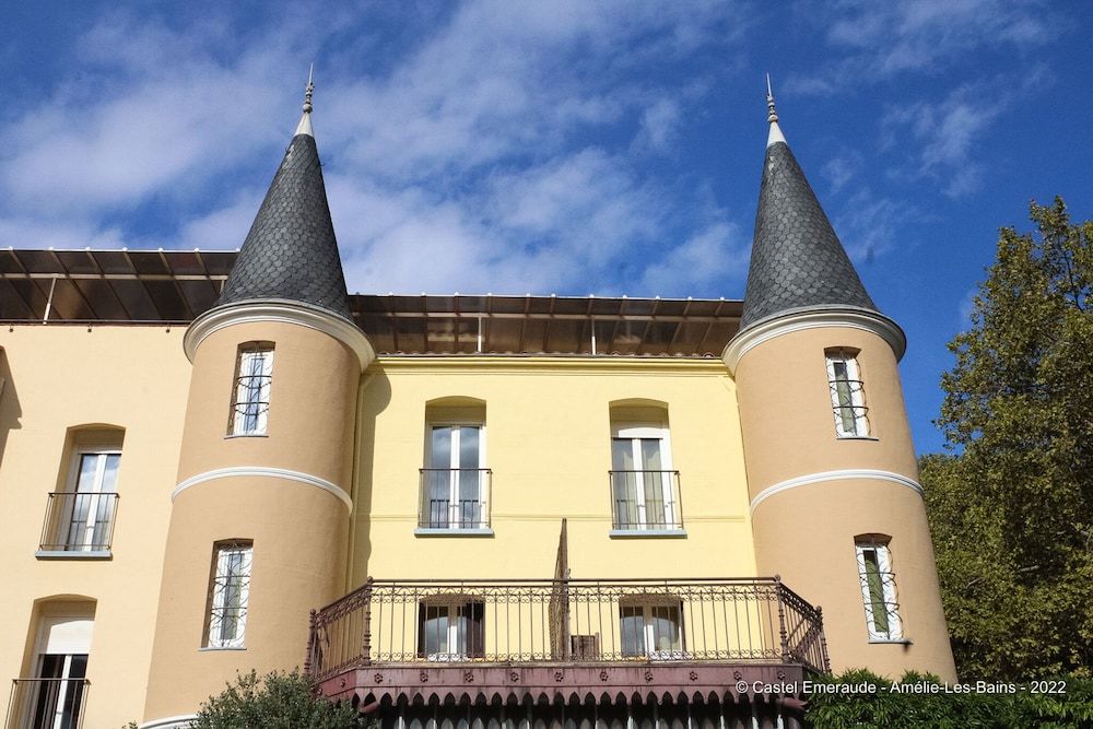 Appart'Hotel Castel Emeraude 3 estrelas em Amélie-les-Bains-Palalda