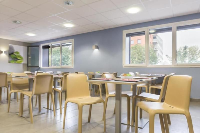 APPART'CITY CONFORT AMIENS GARE 1