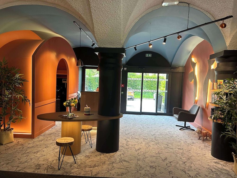 Sure Hotel by Best Western Annecy 2