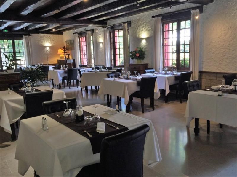 Hostellerie La Charmille 2