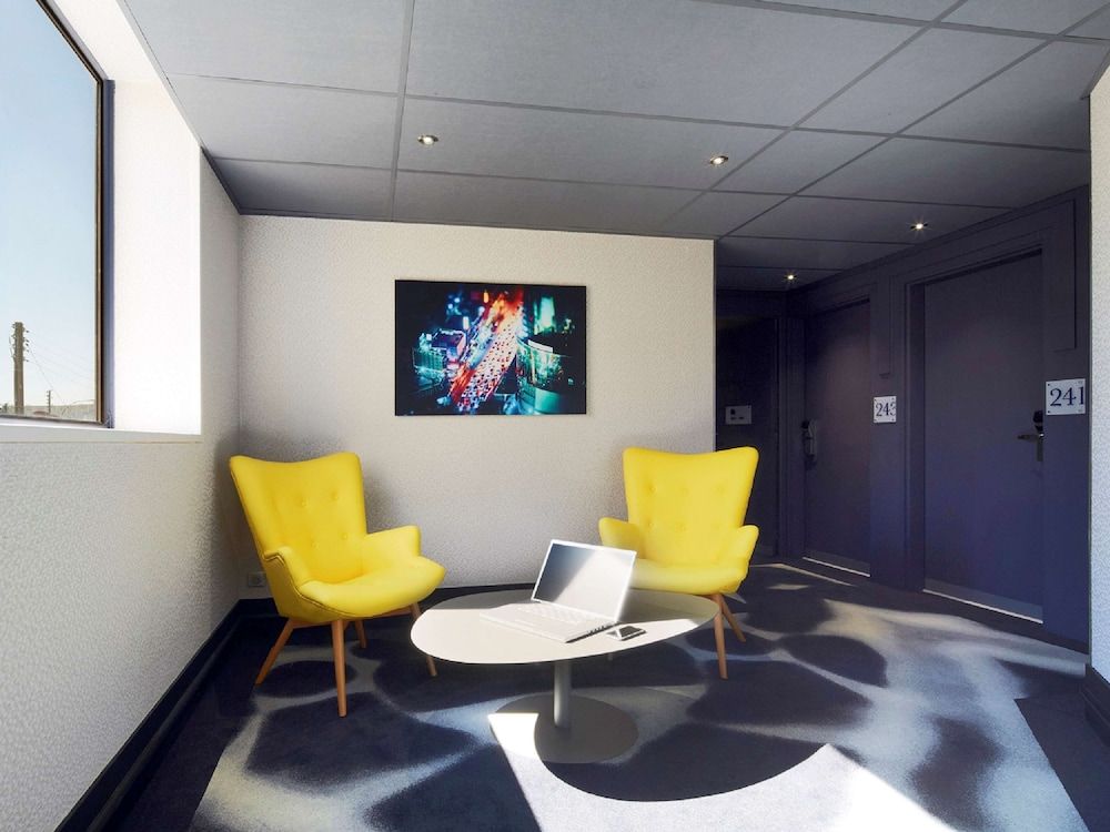 Hôtel Kyriad Paris Bezons - La Défense 3