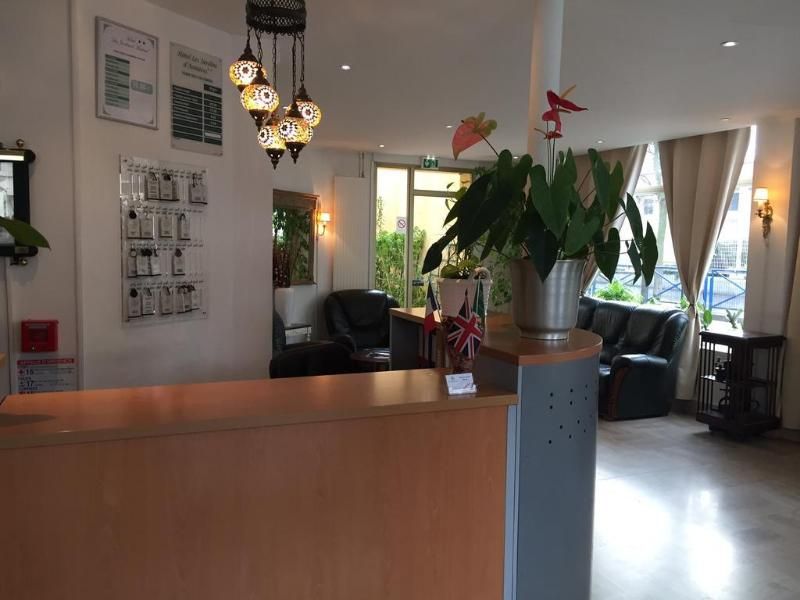 Les Jardins Dasnieres 2 étoiles à Asnières-sur-Seine