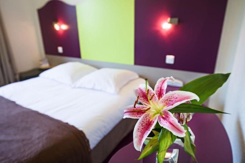 Logis Le Mas de l'Etoile Aubagne 2