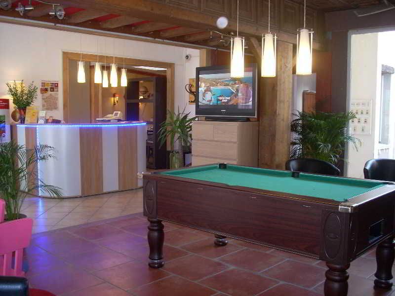 P'Tit Dej-Hotel Tours Sud-Ouest Les Trois Lys 2 étoiles à Azay-le-Rideau