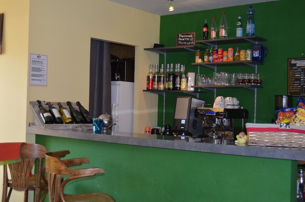 Les Roulottes de la Champagne Campground 2