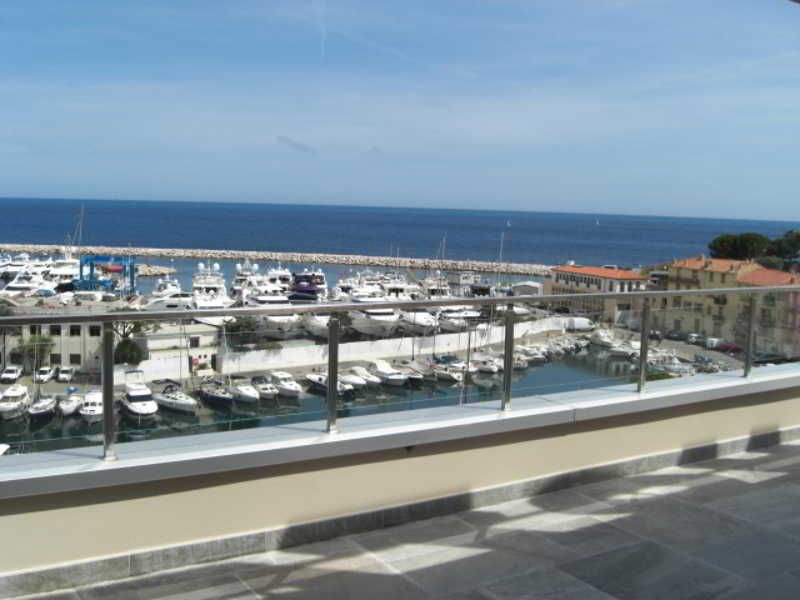 The Originals City, Hôtel Frisia, Beaulieu-sur-Mer 2