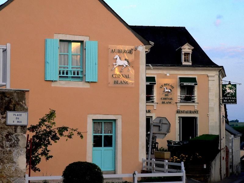 Auberge Relais Du Cheval Blanc 3 étoiles à Beaumont-Pied-de-Boeuf
