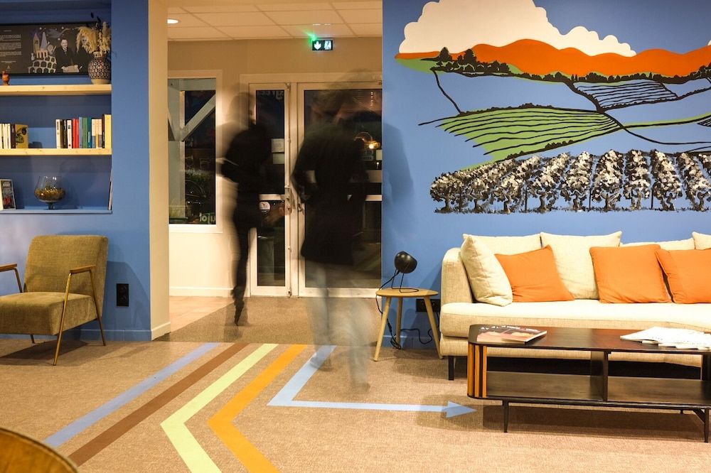 greet Hotel Belleville en Beaujolais A6 2