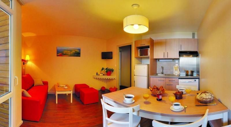 Vvf Villages Super Besse 2