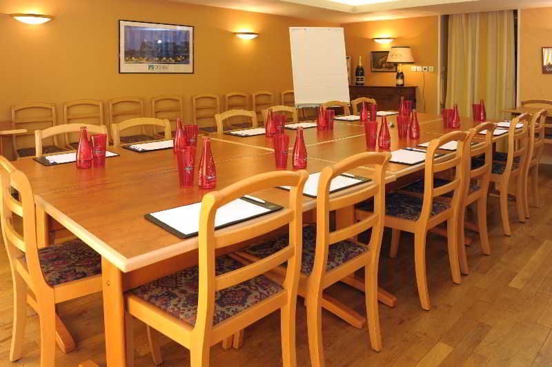 The Originals City de France Bessines-sur-Gartempe 3