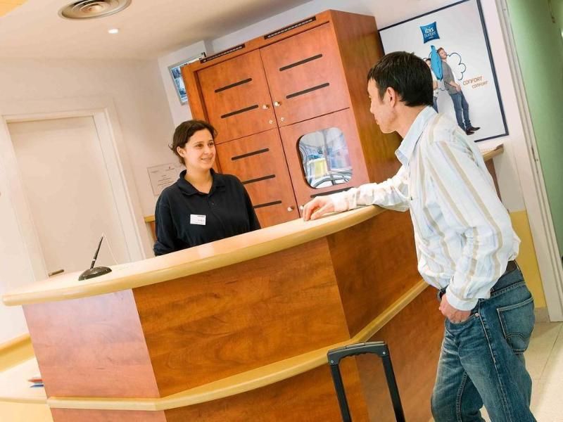 Hotel Zola 45 4 estrelas em Bezons