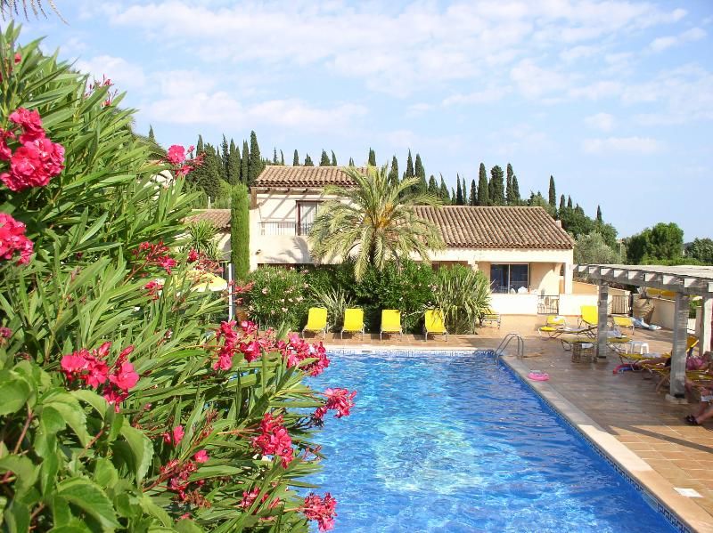 INTER-HOTEL Antibes Nord Le Domaine du Jas 2