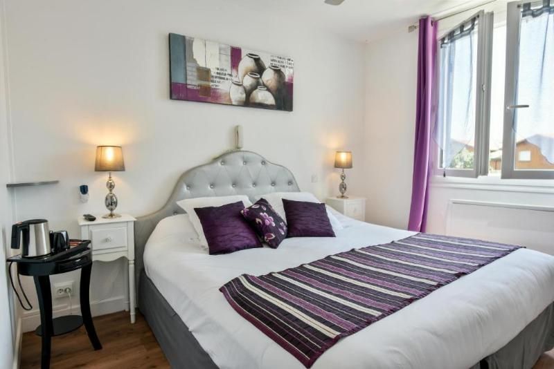 Logis Hôtel Emeraude des Bois 3