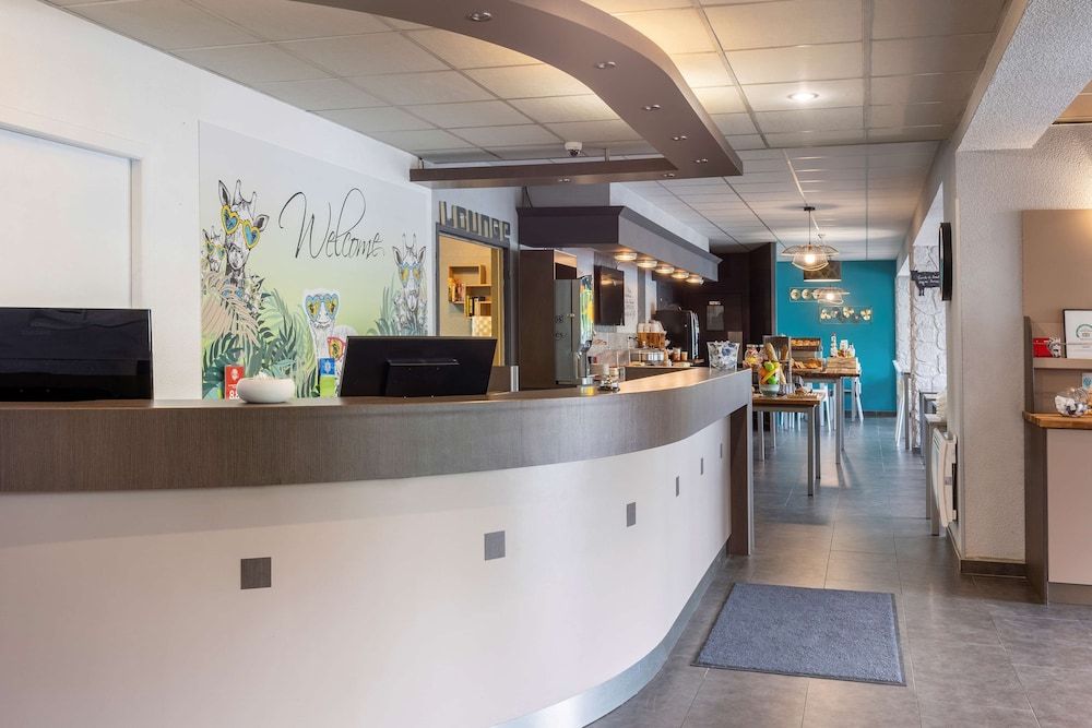 Sure Hotel by Best Western Lille Tourcoing Ex Hotel Garden 3