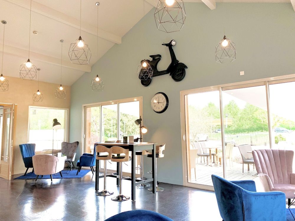 Kyriad Lyon Bourgoin Jallieu 3