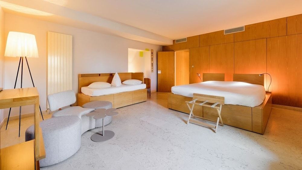 Chateau de Salettes 3