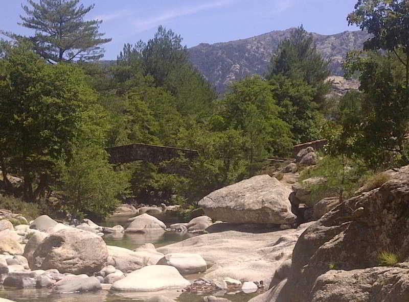 Lacqua Viva 3 estrelas em Calacuccia